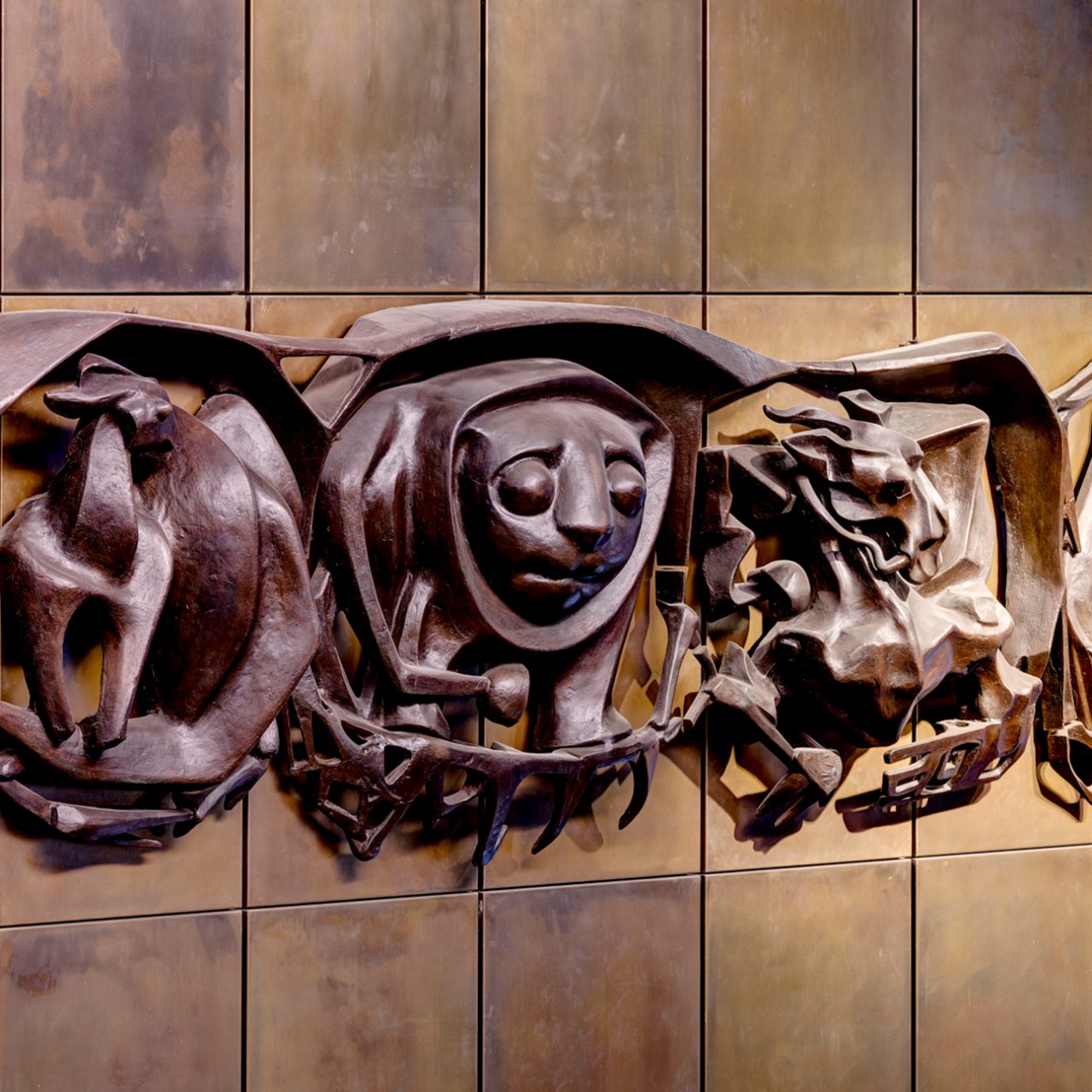 Four Continents hanging in 1 Elizabeth